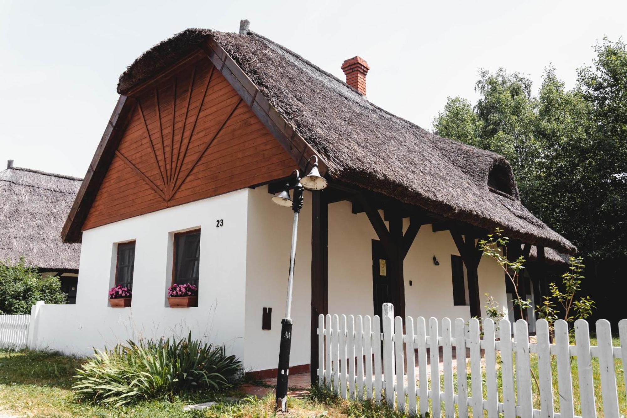 Hotel Bohém Birtok és Csárda Zamárdi Exterior foto